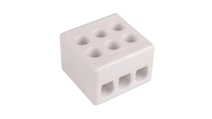 Złączka gwintowa porcelanowa szkliwiona 2,5 mm² 3 tory CPO 3-2.5 80018516 /16szt./