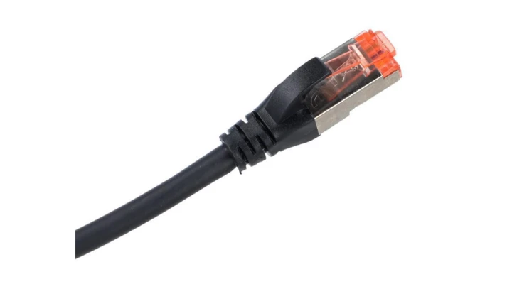 Patch cord RJ45/RJ45 S/FTP kat. 6 0,25m AWG 27/7 LS0H czarny DK-1644-0025/BL