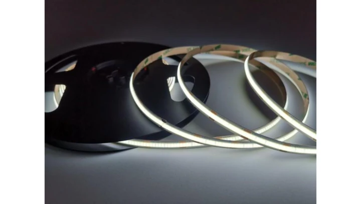 Taśma LED COB 480 9W/m 6000K 990lm/m 24V IP20 5m P