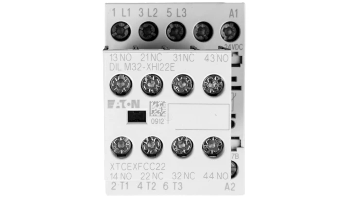 Stycznik mocy 7A 3P 24V DC 2Z 2R DILM7-22(24VDC) 106367