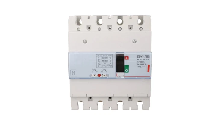 Wyłącznik mocy 4P 250A 36kA DPX3 250 420249