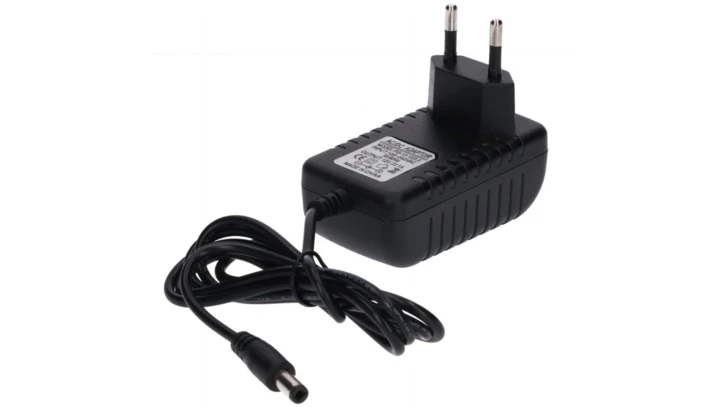 Zasilacz led gniazdkowy 12V 12W 5.5/2.5 czarny
