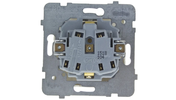 KARO Gniazdo pojedyncze z/u Schuko ecru perłowy GP-1SS/m/42