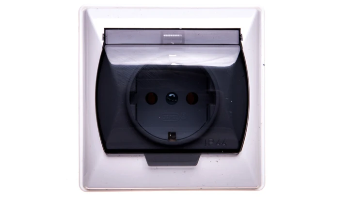 AKCENT Gniazdo bryzgoszczelne z/u Schuko IP44 klapka przezroczysta białe GPH-1AS/00/d