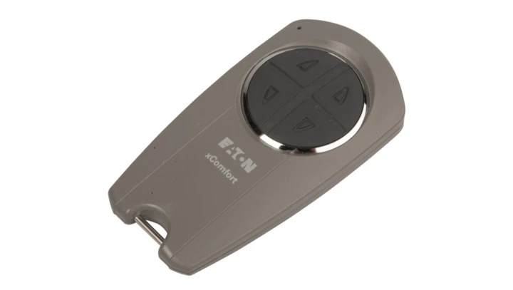 xComfort Pilot sterujący programowalny (radiowy) do 2 różnych urządzeń CHSZ-02/02 109383