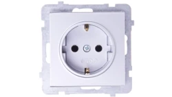 SONATA Gniazdo pojedyncze z/u Schuko srebro mat GP-1RS/m/38