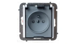 Sentia Gniazdo bryzgoszczelne z/u IP44 z klapką transparentną z przesłonami białe 1466-10