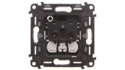 VALENA LIFE Gniazdo pojedyncze z/u 2P+Z z przesłonami 753080