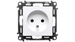 VALENA LIFE Gniazdo pojedyncze z/u 2P+Z z przesłonami biały 753184