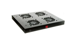 Panel wentylacyjny 4W z kabelem i termostatem RAL9005 19-0071C