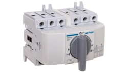 Przełącznik w układzie przełącznym I-0-II 3P 40A HIM304