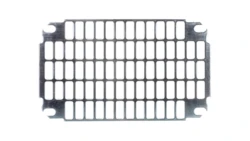 Płyty perforowane Monobloc wykonane ze stali galw.wys.300xW200mm perf.uni.11x26mm, NSYMR32
