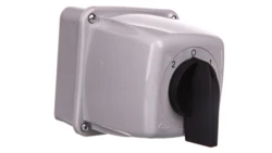 Łącznik krzywkowy 2-0-1 16A 3P w obudowie IP65 ŁUK 16-73 921674