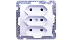 KARO Gniazdo potrójne b/u 2.5A EURO srebrny perłowy GP-3S/m/43