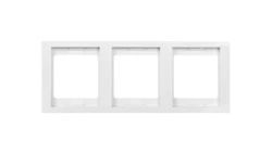 Berker K.1 Ramka potrójna pionowa śnieżnobiała13337009
