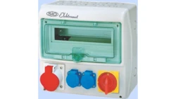 Rozdzielnica RSS-03 z rozłącznikiem 0-1 63A okienko 12 mod okablowana 1x32A 3P+N+Z 400V, 2x16A 2P+Z 250V IP44 942036