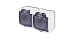 JUNIOR Gniazdo podwójne z/u (klapka dymna) biały GHE-2dp