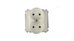 Simon Basic Gniazdo podwójne b/u 16A IP20 białe BMG2M.01/11