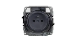 TREND Gniazdo bryzgoszczelne z/u (klapka dymna) srebrny metalik 7GPB-1zdp