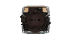 TREND Gniazdo bryzgoszczelne z/u SCHUKO (klapka dymna) złoty metalik 8GPB-1sdp