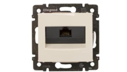 VALENA Gniazdo komputerowe kremowy RJ45 5e UTP 774130