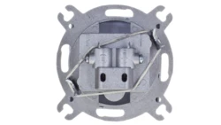 KARO Gniazdo antenowe RTV przelotowe 16dB białe GPA-16SP/m/00