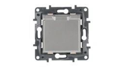 Niloe Step Gniazdo zasilające 2P+Z IP44, zaciski automatyczne, z przesłoną stalowy 863436