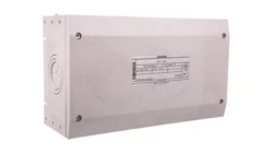 Skrzynka zasilająca 160 A z dwoma osłonami końcowymi obudowa z materiału elektroiziolacyjnego BVP:090165