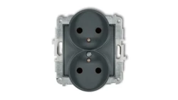 ICON Mechanizm gniazda podwójnego do ramki z uziemieniem 2x(2P+Z) (przesłony torów prądowych) grafitowy mat 28IGPR-2zp
