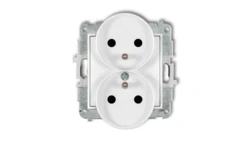 ICON Mechanizm gniazda podwójnego do ramki z uziemieniem 2x(2P+Z) (przesłony torów prądowych) biały mat 25IGPR-2zp