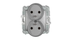 ICON Mechanizm gniazda podwójnego do ramki z uziemieniem 2x(2P+Z) (bez przesłon torów prądowych) srebrny metalik 7IGPR-2z