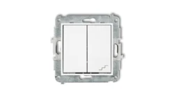 ICON Mechanizm łącznika jednobiegunowego ze schodowym (wspólne zasilanie) biały mat 25IWP-10.1