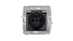 ICON Mechanizm gniazda bryzgoszczelnego z uziemieniem 2P+Z (klapka dymna, przesłony torów prądowych) srebrny metalik 7IGPB-1zdp