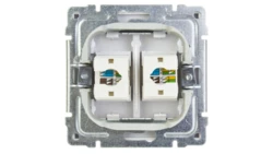 KOS66 Gniazdo komputerowe podwójne 2xRJ45 kat.5e nieekranowane białe 660467