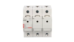 Rozłącznik bezpiecznikowy 3P 63A D02 R303 606709