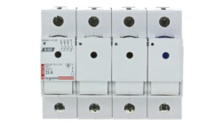 Rozłącznik bezpiecznikowy 3P+N 25A D02 R323 606756