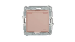 ICON Mechanizm gniazda bryzgoszczelnego z uziemieniem 2P+Z (klapka łososiowa, przesłony torów prądowych) łososiowy 62IGPB-1zp