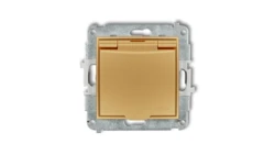 ICON Mechanizm gniazda bryzgoszczelnego z uziemieniem 2P+Z (klapka złota, przesłony torów prądowych) złoty 29IGPB-1zp