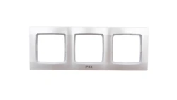 KARO Ramka potrójna do łączników IP44 srebrny perłowy RH-3S/43